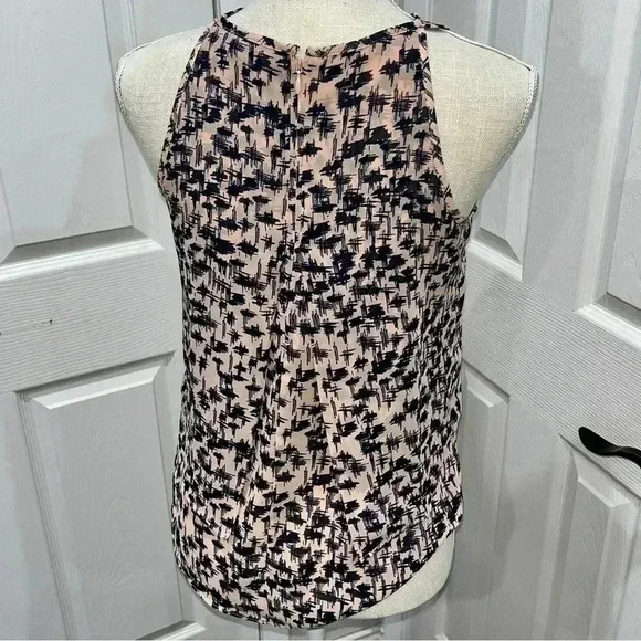 Banana Republic sleeveless abstract print zip back layered top, tank, shirt - Picture 9 of 12